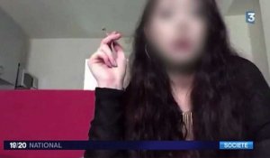 Le zapping du 12/05 : Une jeune fille se suicide en direct sur Periscope