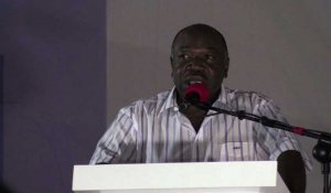 Bongo attend "sereinement" les résultats de la présidentielle