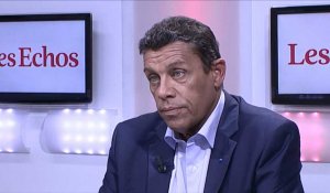 Xavier Beulin (FNSEA) évoque "une baisse des revenus de 4 à 5 milliards d'euros pour les exploitations agricoles françaises"