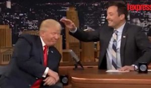 L'animateur américain Jimmy Fallon décoiffe Donald Trump en direct