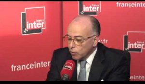Cazeneuve «appelle de ses voeux» la candidature de Hollande