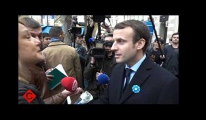 Emmanuel Macron interpellé par une fan sur les Champs-Elysées - ZAPPING ACTU DU 12/11/2015