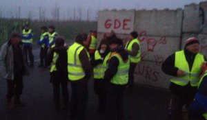 Nouveau blocage devant le site GDE ce lundi matin