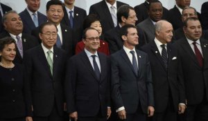 En direct : Hollande appelle à un accord contraignant à l'ouverture de la COP21