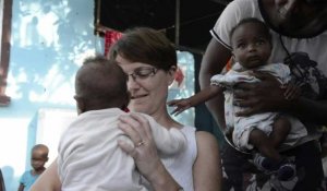RDC:rencontre entre 8 couples français et leurs enfants adoptés