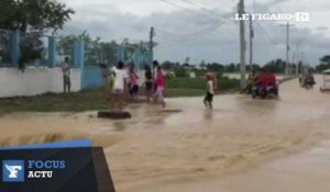 Le puissant typhon Koppu touche les Philippines