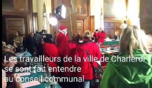 Charleroi : les travailleurs de la Ville se font entendre au conseil communal
