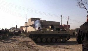 Les forces irakiennes avancent dans Mossoul face à l'EI