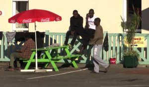 A Beaucé, les réfugiés venus de Calais prennent leurs marques