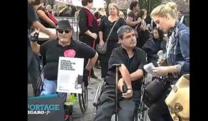 Manifestation pour le droit à la mobilité des handicapés