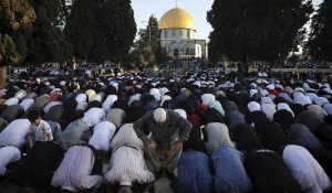 Fête de l'Aïd : prière et colère à la mosquée Al-Aqsa de Jérusalem