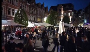 La grand-place de Leuven fermée le soir de la réouverture des terrasses