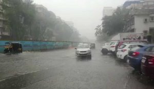 Fortes plus à Bombay à l'approche d'un cyclone