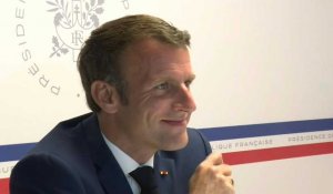 Emmanuel Macron réunit depuis Brégançon un sommet virtuel sur le terrorisme en ligne