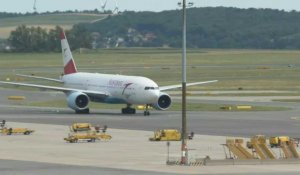 JO-2020: l'avion transportant la sprinteuse olympique bélarusse atterrit à Vienne