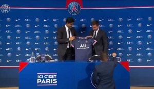 LIONEL MESSI AU PSG : QUAND OMAR DA FONSECA PÈTE UN PLOMB ET CHANTE POUR MESSI