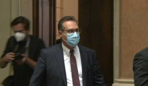 L'ancien vice-chancelier autrichien Strache arrive au tribunal