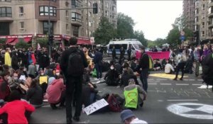 Berlin : des manifestants pro-climat bloquent les rues de la capitale
