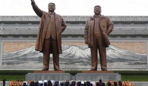 Les Nord-Coréens célèbrent le 76e anniversaire du Parti du travail
