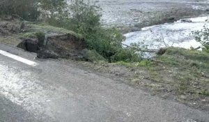 Ardennes: effondrement de la route au niveau du pont des vieilles Forges