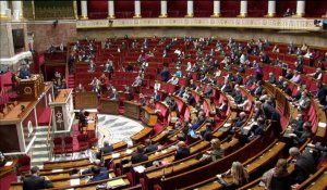 France: le Parlement adopte le projet de loi instaurant le pass vaccinal