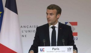 Covid: Macron dit assumer "totalement" ses propos sur les non-vaccinés