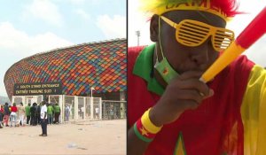 Football/CAN : les supporters arrivent au stade pour Cameroun-Burkina Faso