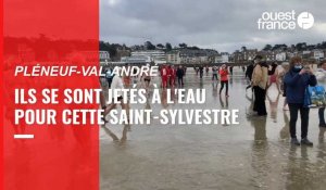 VIDÉO. Au Val-André, ils se sont jetés à l'eau pour cette Saint-Sylvestre !