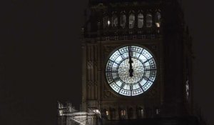 Big Ben sonne de nouveau la nouvelle année pour les Londoniens