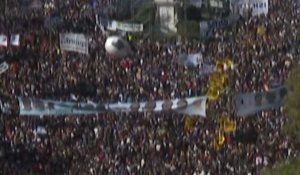Manifestations massives en Argentine  contre l'attentat de Kirchner
