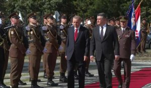 Zagreb: le président croate Zoran Milanovic accueille le président turc Erdogan