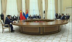 Poutine de Russie, Xi de Chine et Khurelsukh de Mongolie se rencontrent en Ouzbékistan