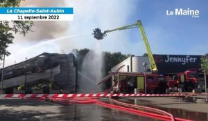 Incendie d'une animalerie près du Mans : l'intervention des pompiers en vidéo