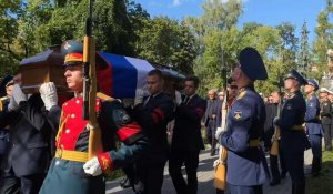 Des milliers de Russes aux funérailles de Gorbatchev, mais pas Poutine