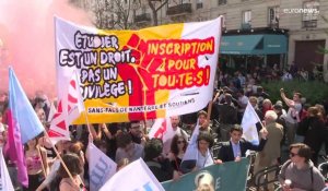Présidentielle française : des milliers de personnes défilent contre l'extrême droite