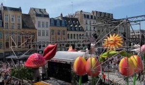 La pré-parade d'Utopia à Lille