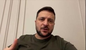 Ukraine: évacuation d'une centaine de civils de l'aciérie bombardée de Marioupol (Zelensky)