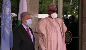 Le chef de l’ONU Antonio Guterres rencontre le président nigérian Muhammadu Buhari à Abuja