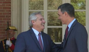 Le Premier ministre espagnol reçoit le président argentin à Madrid