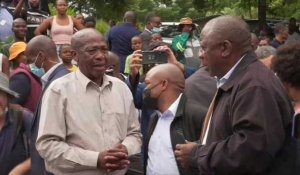 Inondations en Afrique du Sud: le président Ramaphosa se rend dans un township de Durban