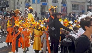 Compiègne. Les enfants envahissent les rues de la ville  pour leur carnaval