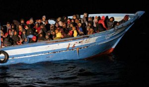 Italie : plus de 100 migrants secours en mer vendredi