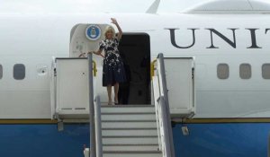 La Première dame des Etats-Unis, Jill Biden arrive en Slovaquie