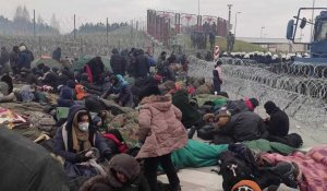 Bélarus/Pologne: des dizaines de migrants s'installent au poste-frontière de Bruzgi (2)