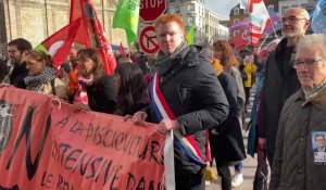 Manifestation contre Pure Salmon dans les rues de Boulogne-sur-Mer