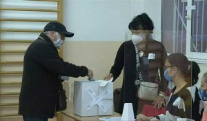 Bulgarie : les électeurs votent aux élections législatives, les troisièmes en un an