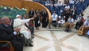 Le pape François et Bono lancent un mouvement éducatif international à Rome