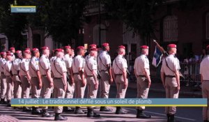 Toulouse. 14 juillet 2022 : Un défilé sous un soleil de plomb