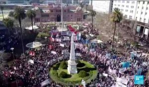 Argentine: Des milliers de manifestants dans la rue pour réclamer l'instauration d'un "revenu universel"