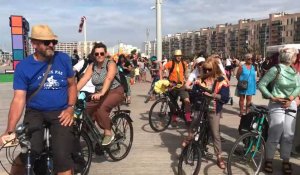 Vélo Disco sur la digue de Calais